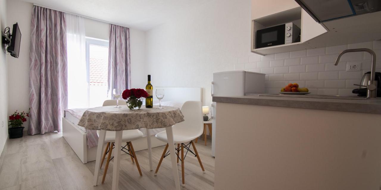 Eni Apartments Bol Ngoại thất bức ảnh