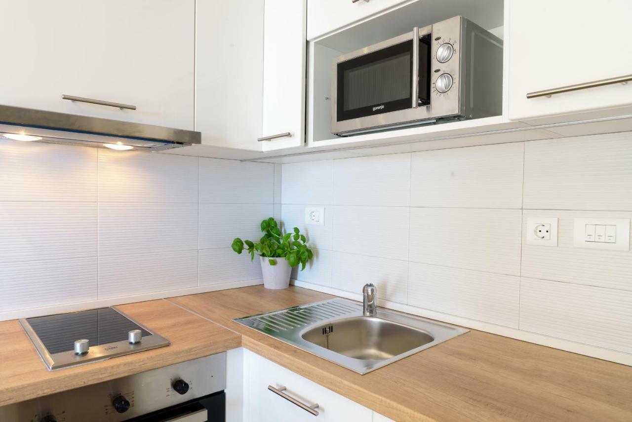 Eni Apartments Bol Ngoại thất bức ảnh